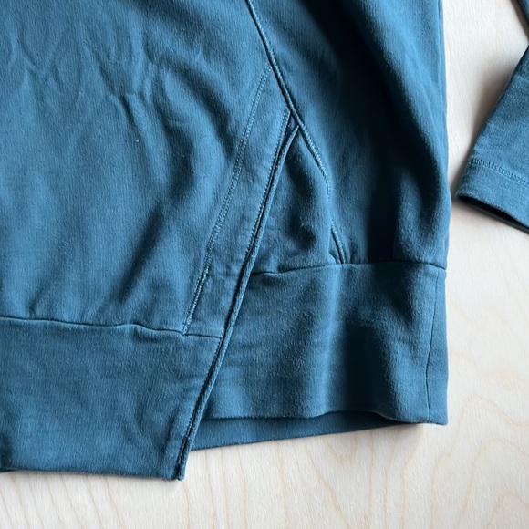 Sandwich_ sweatshirt style top. Medium. Blue - Picture 5 of 10